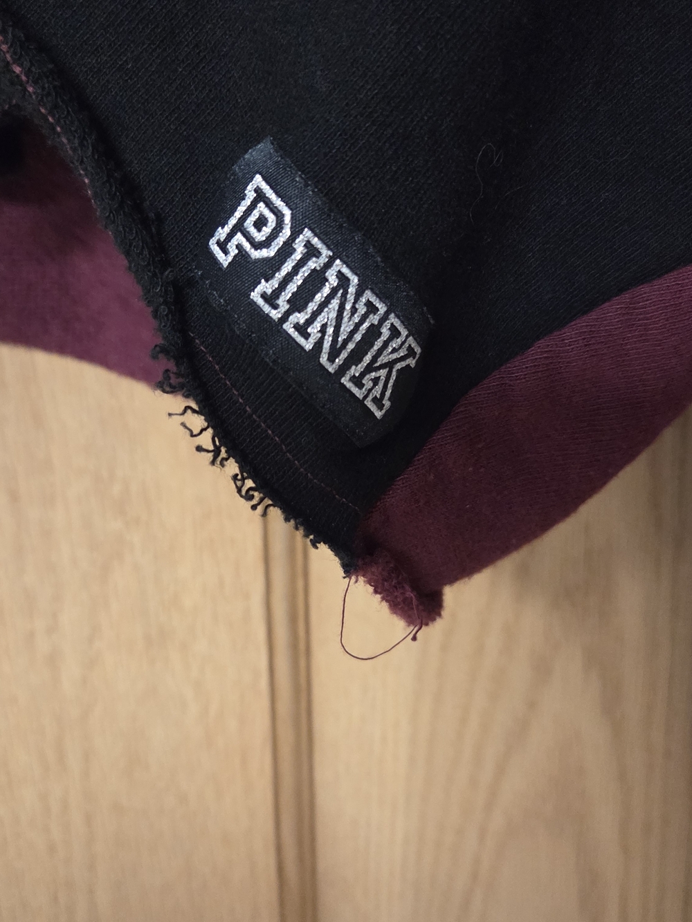 PINK Victoria's Secret Burgundy and Black Cropped Sweatshirt Large - Picture 3 of 7